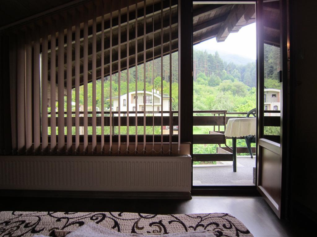 Slavina Guest House Sapareva Banya Ngoại thất bức ảnh